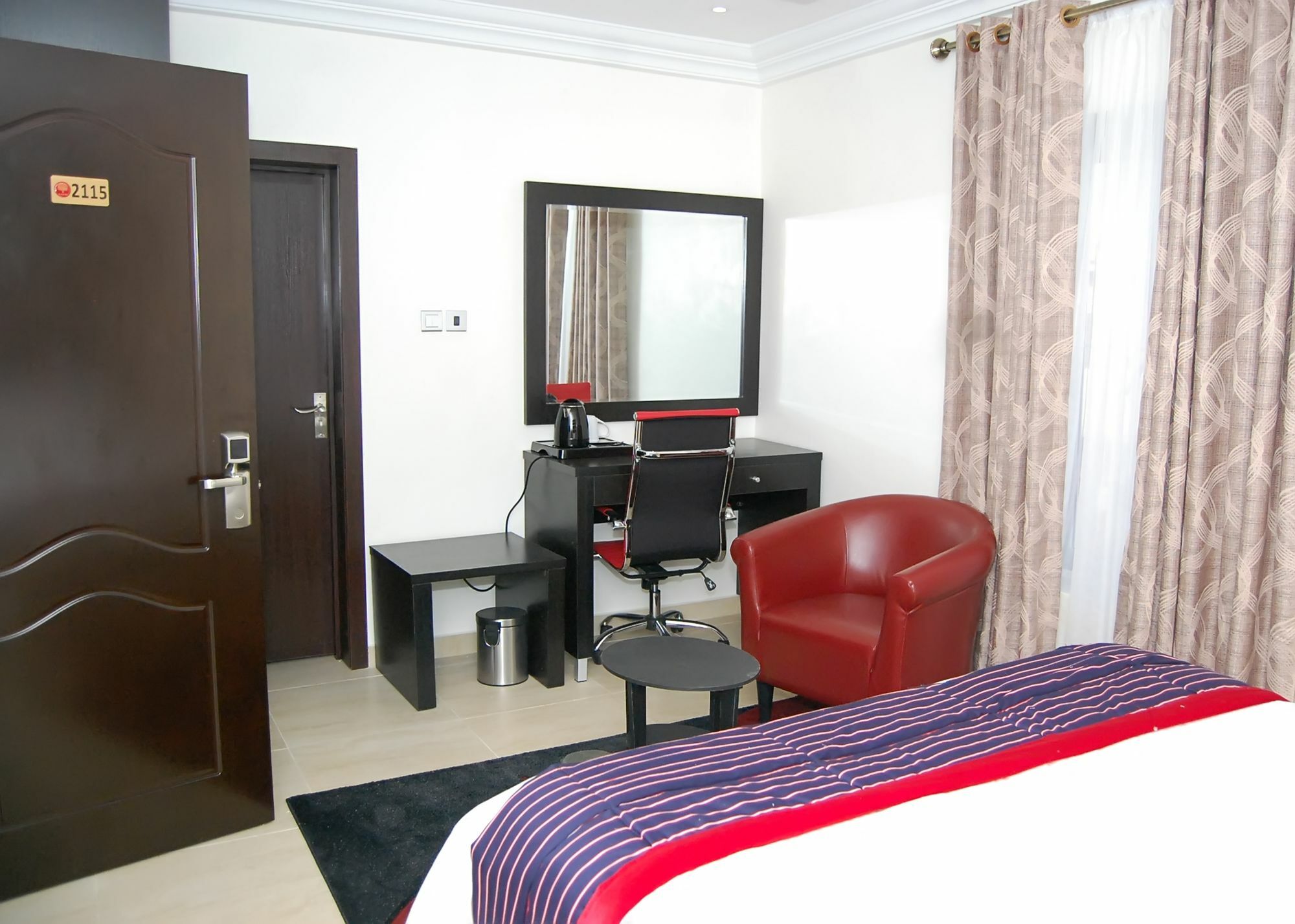 The Montrose Hotel Lekki Luaran gambar