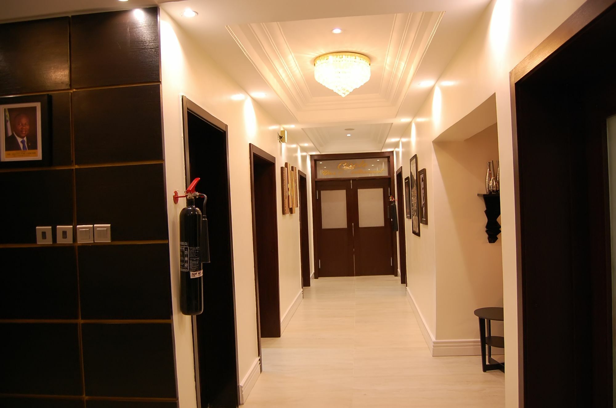 The Montrose Hotel Lekki Luaran gambar