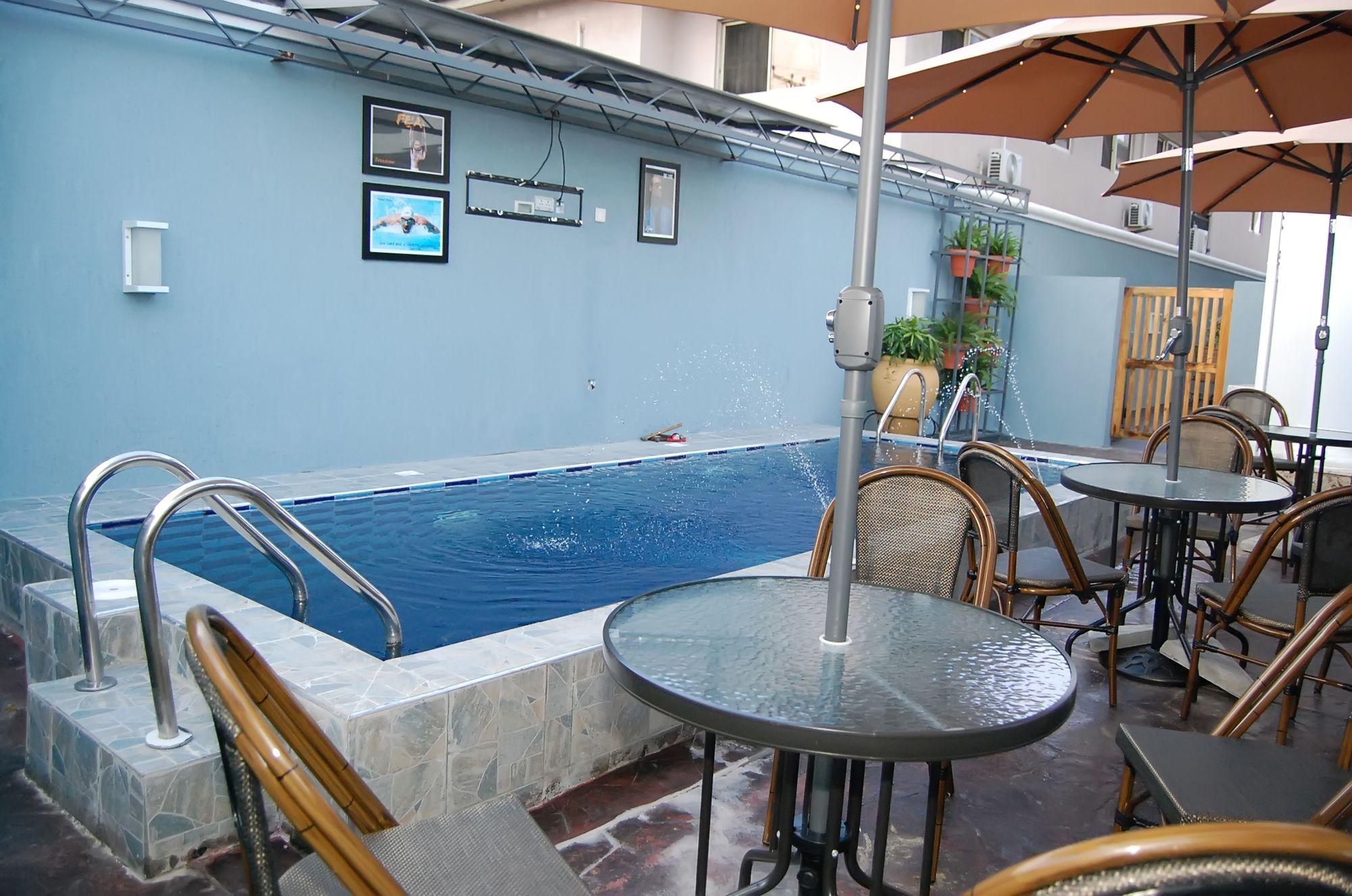 The Montrose Hotel Lekki Luaran gambar